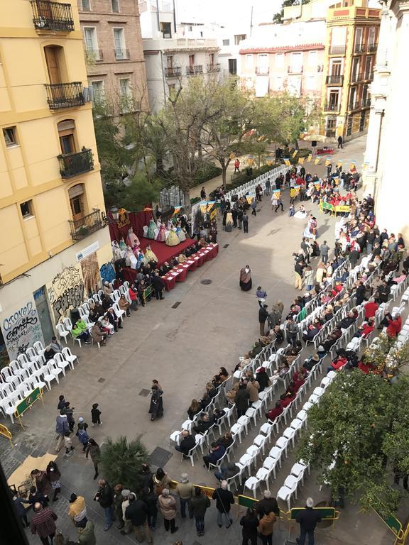 Plaza Del Carmen Lejlighed Valencia Eksteriør billede